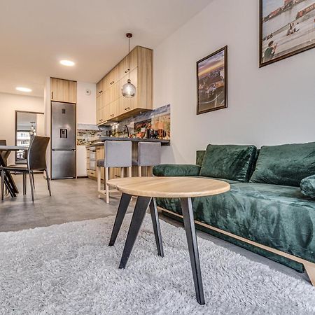 Rentplanet - Apartament Wyszynskiego Breslau Exterior foto